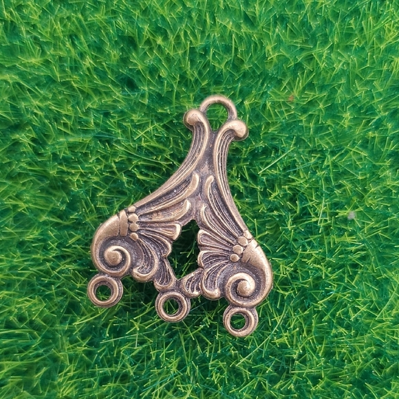 Victorian Pendant P321 - Picture 1 of 2
